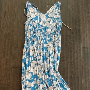 Jessica Simpson floral maxi